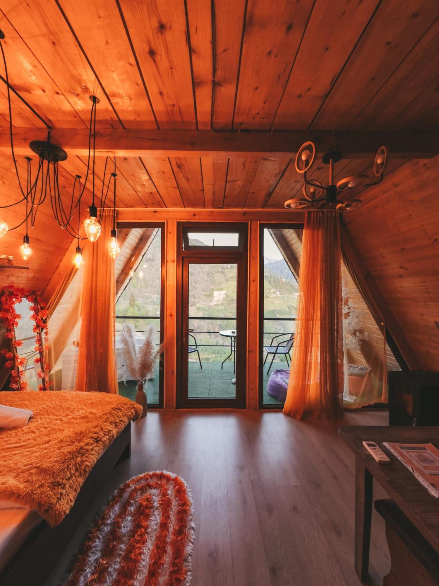 Eco Cottage Sunrise Merisi מראה חיצוני תמונה